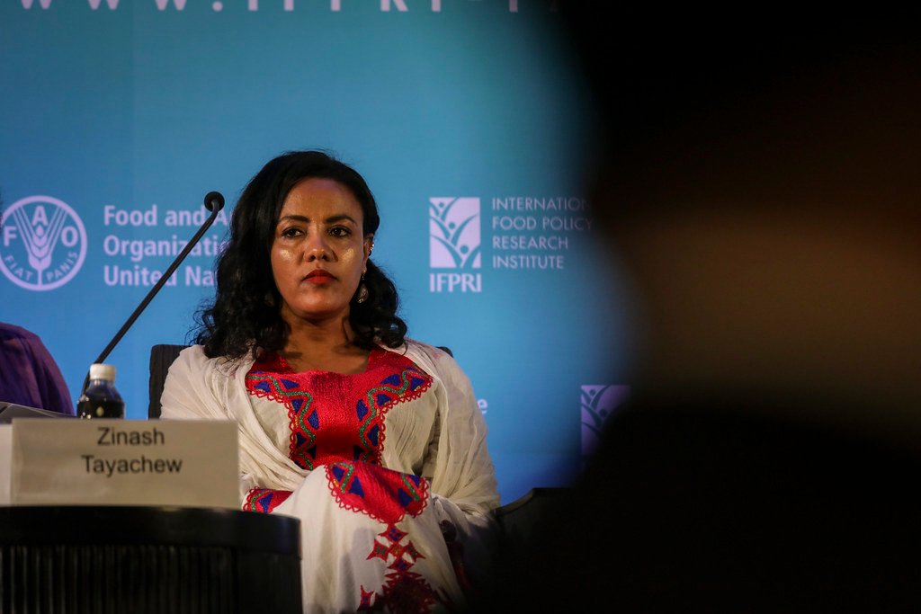 ዝናሽ ታያቸው እንደ ክላራ ፒታቺ (መስፍን አረጋ)